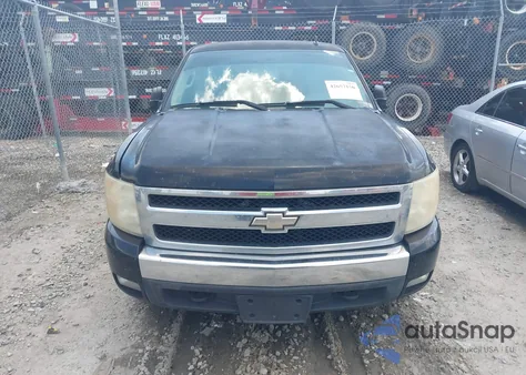 2007 Chevrolet Silverado 1500 Lt2 from USA, damaged, VIN 1GCEK19027Z607970